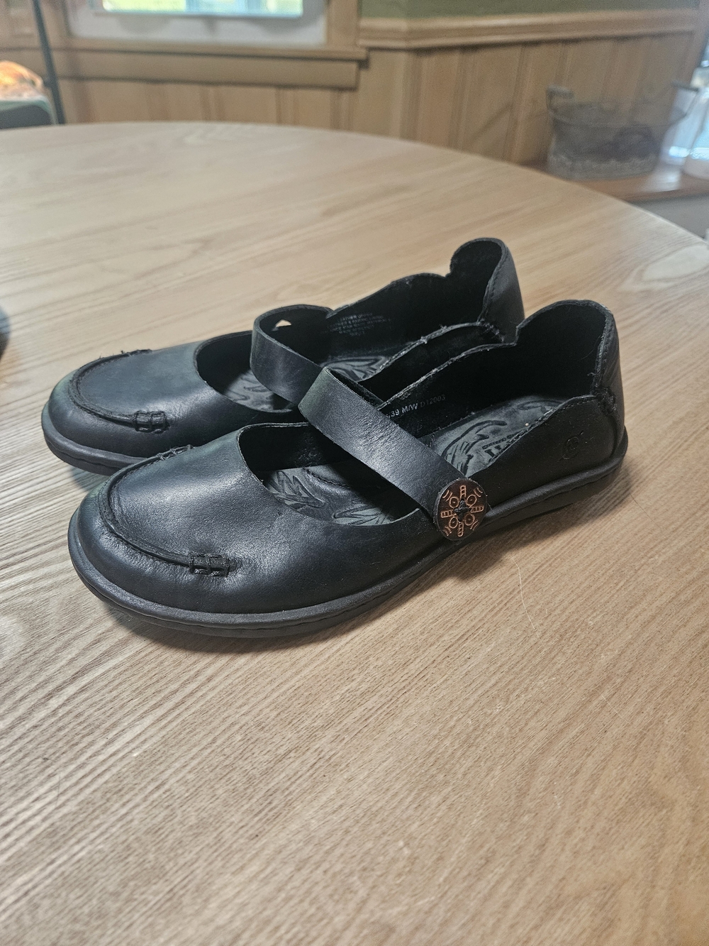 Born Black Women's Mary Jane Shoes - Casual Comfort - Picture 2 of 4